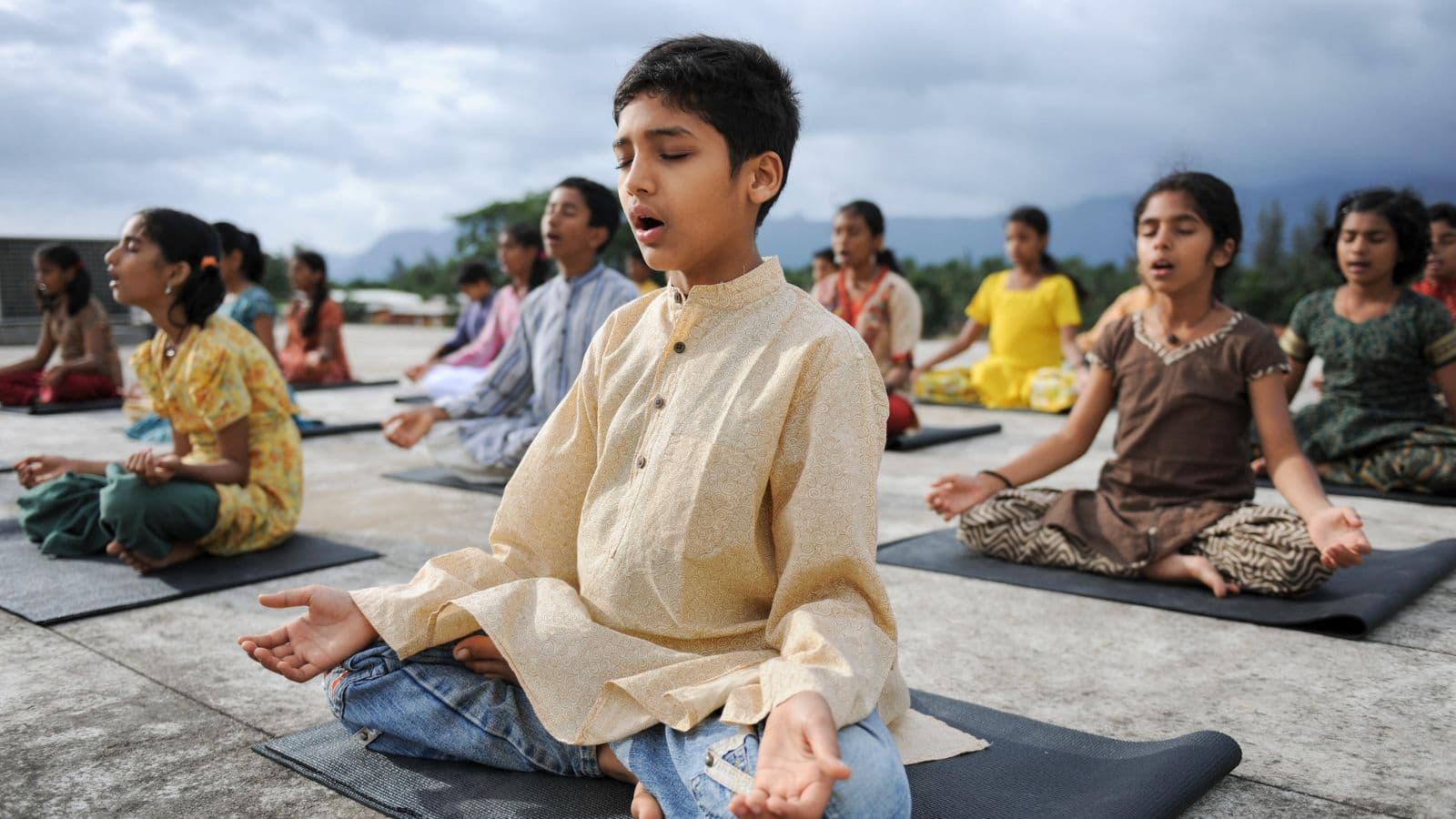 Kids Yoga Program – Yogakshema